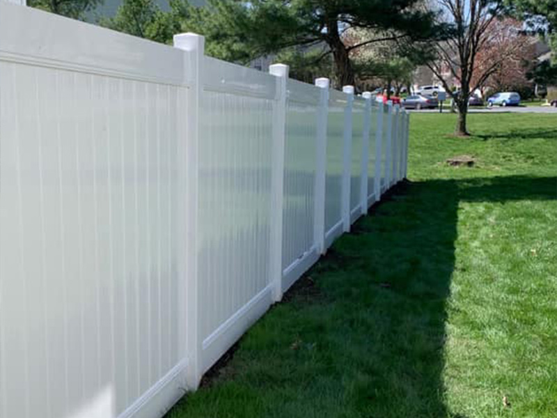 Pitman New Jersey vinyl privacy fencing